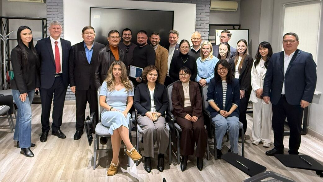 Определён победитель заключительного дебатного турнира АГКА 2025 года.